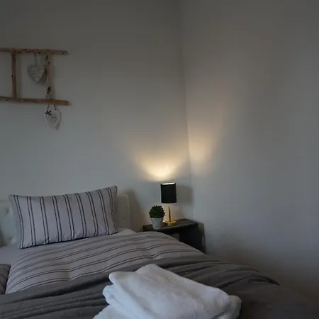 Hundertmorgenfeld Wo2 *