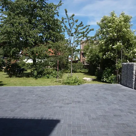 Hundertmorgenfeld Wo2 فيرنغروده